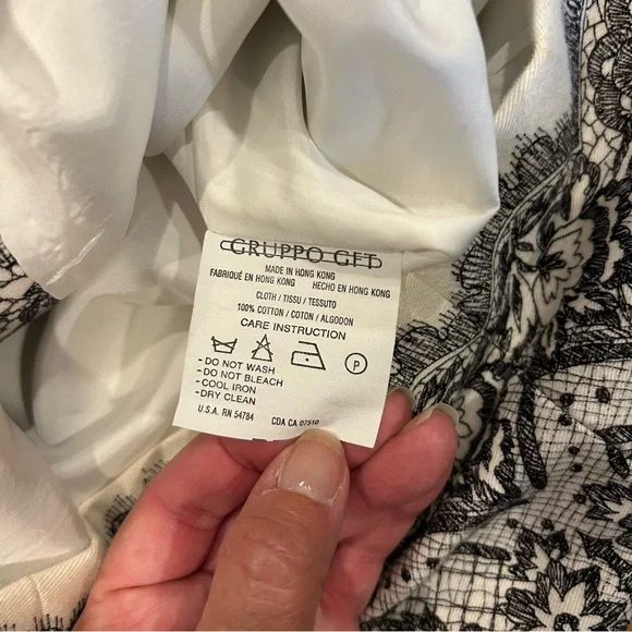 Emanuel Ungaro Vintage Black & White Lace Print Blazer – Size 2/36 - Picture 5 of 9